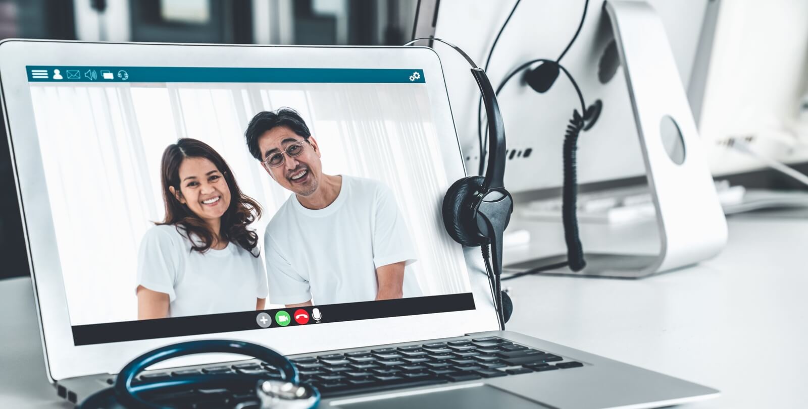 Telemedicine service online video call for doctor to actively chat with patient via remote healthcare consultant software (1)